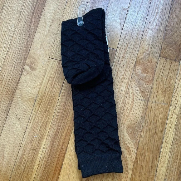4/$25 Trimfit Black Textured Knee High Socks Girls Size 8-9.5 New With Tags - Picture 2 of 4